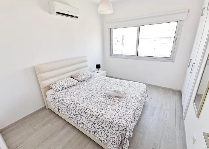 Mackenzie Seaview Paradise Apartament