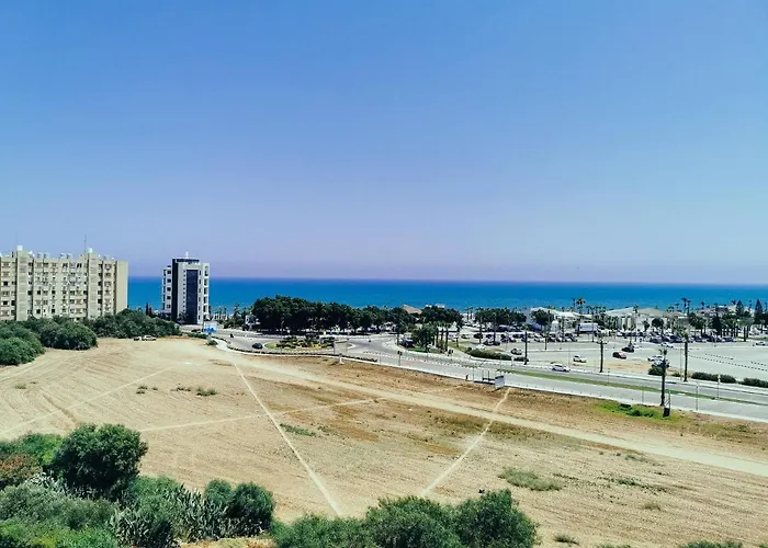 Mackenzie Seaview Paradise Apartament